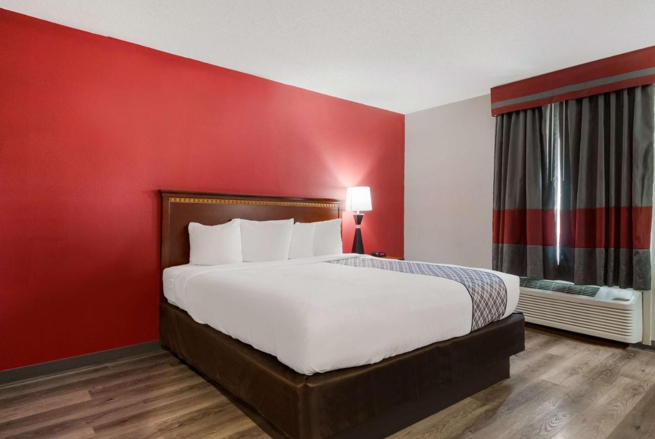 Surestay Plus Hotel By Best Western San Antonio North Kültér fotó