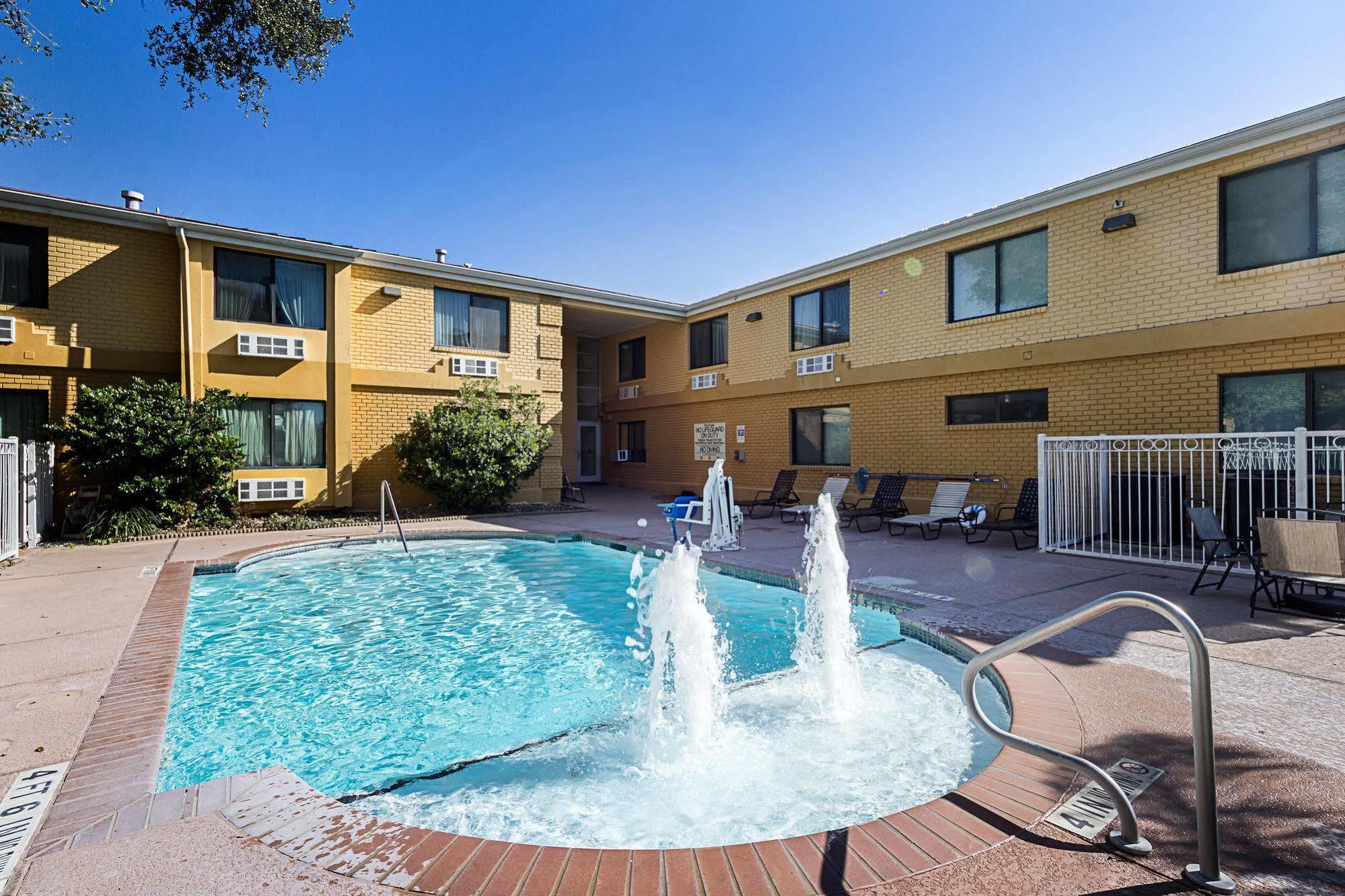 Surestay Plus Hotel By Best Western San Antonio North Kültér fotó